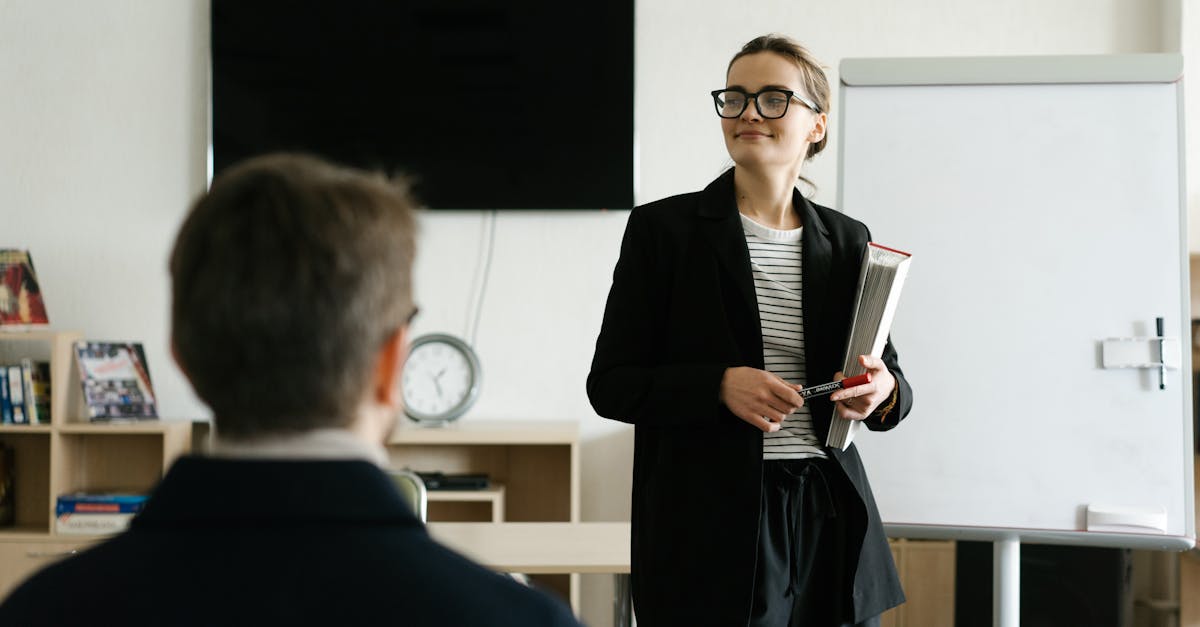 How to choose the right learning management system for your team